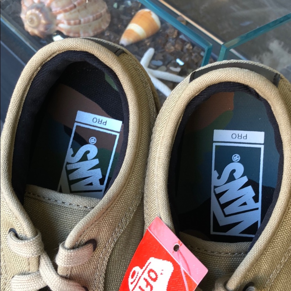 🌴🌼VANS🌼🌴 - Picture 5 of 8